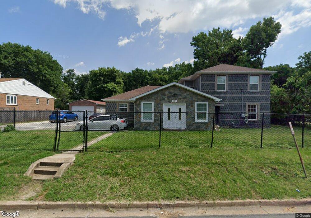 917 Hill Rd, Hyattsville, MD 20785 - photo 1