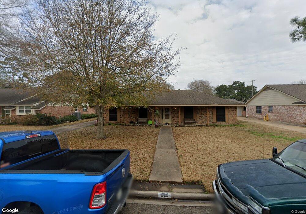 606 Country Club Dr, Richmond, TX 77469 - photo 1