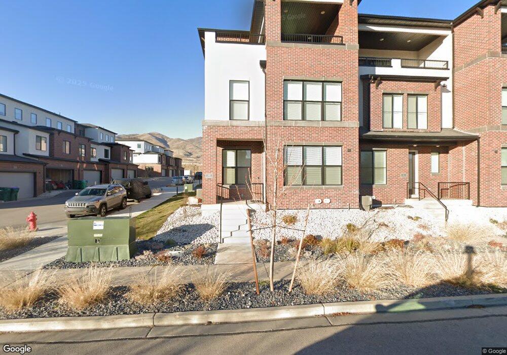 105 E Clubview Ln, Lehi, UT 84043 - photo 1