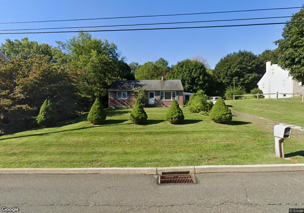 380 Mill St, Boyertown, PA 19512 - photo 1
