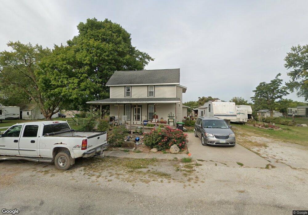 202 N Adams St, Wayland, IA 52654 - photo 1