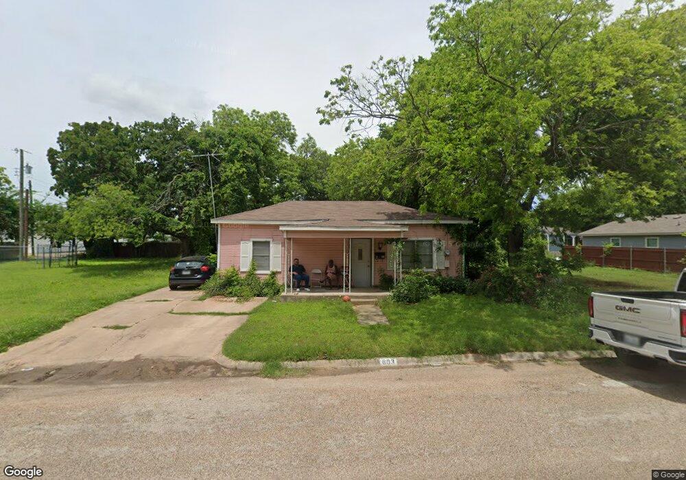 603 E Willingham St, Cleburne, TX 76031 - photo 1