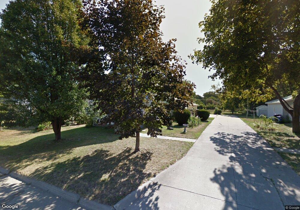 161 19th St NW, Cedar Rapids, IA 52405 - photo 1