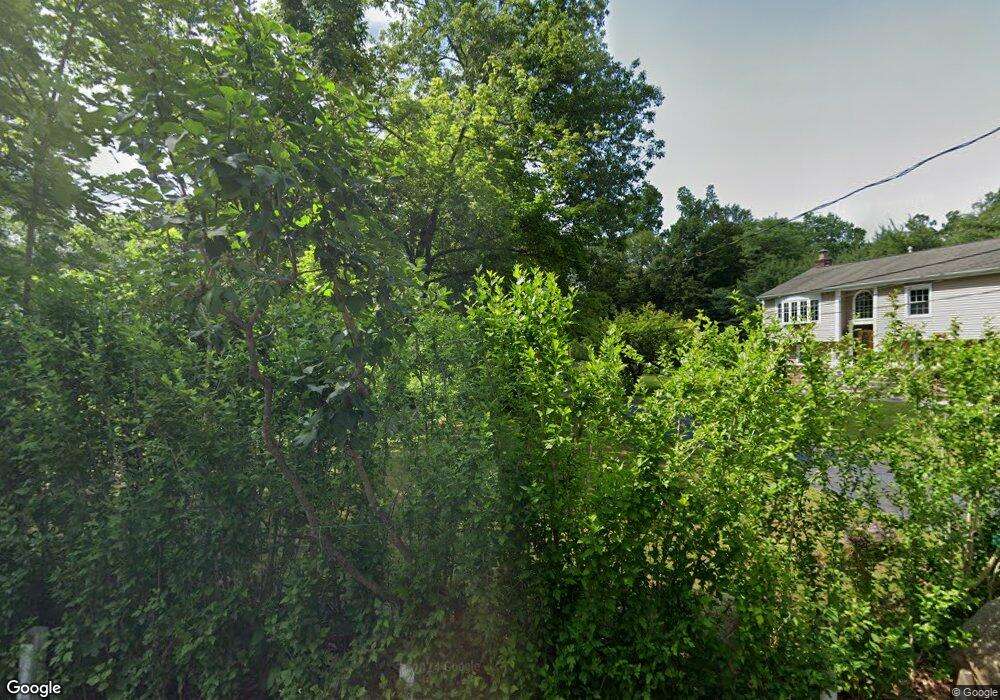 200 Nichols Ave, Stamford, CT 06905 - photo 1