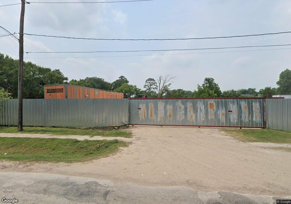 4818 Parker Rd, Houston, TX 77093 - photo 1