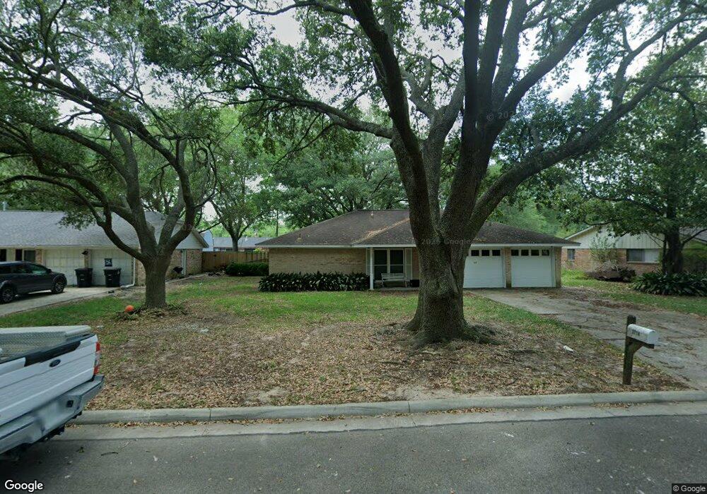 3714 Chadwick Dr, Alvin, TX 77511 - photo 1