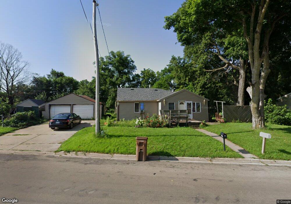 1514 SE Marshall St, Albert Lea, MN 56007 - photo 1