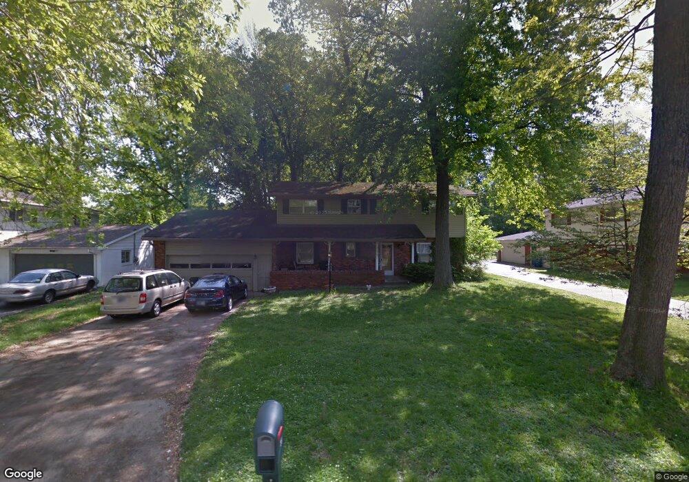 711 Maple Ln, Newburgh, IN 47630 - photo 1