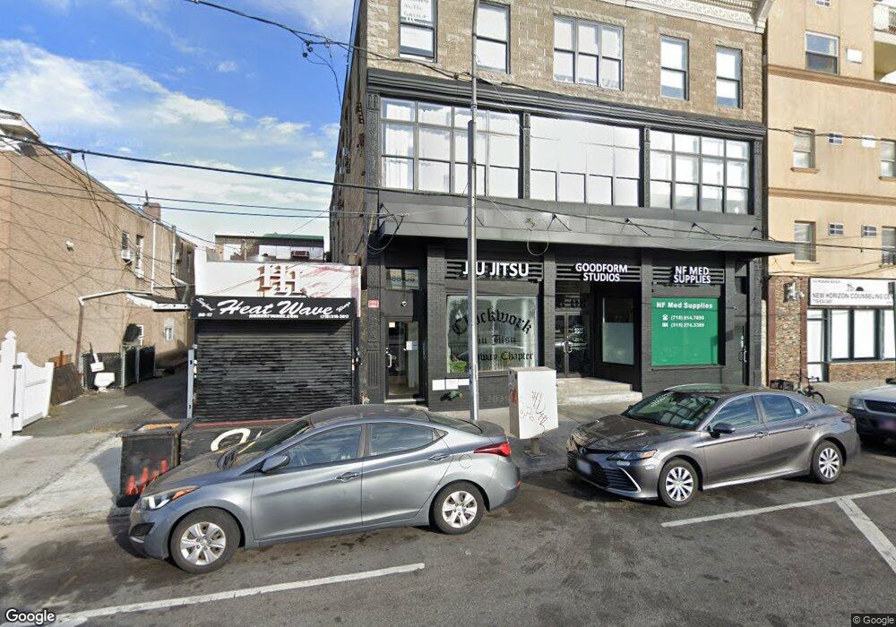 8812 Rockaway Beach Blvd unit 1st Fl, Rockaway Beach, NY 11693 - photo 1