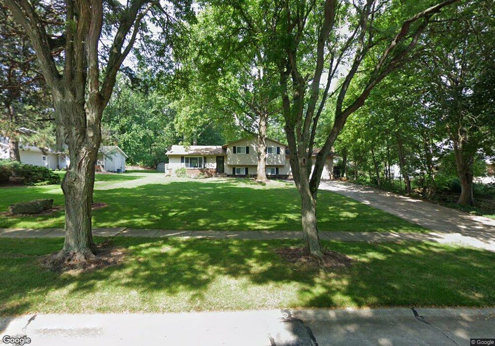 12430 Saturn Dr, North Royalton, OH 44133 - photo 1