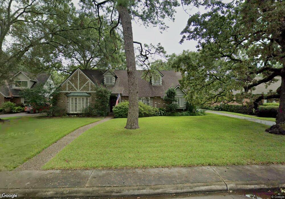 12115 Perthshire Rd, Houston, TX 77024 - photo 1