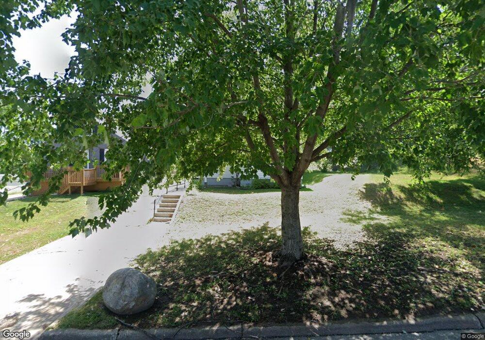 1235 19th Ave SW, Cedar Rapids, IA 52404 - photo 1