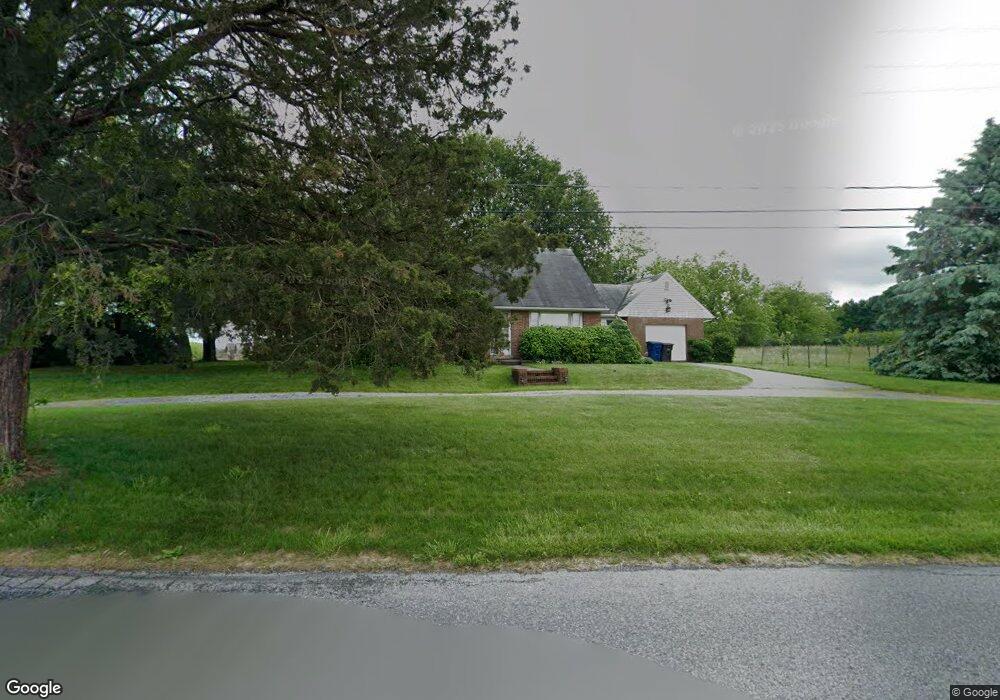 1914 Applewood Dr, Orefield, PA 18069 - photo 1