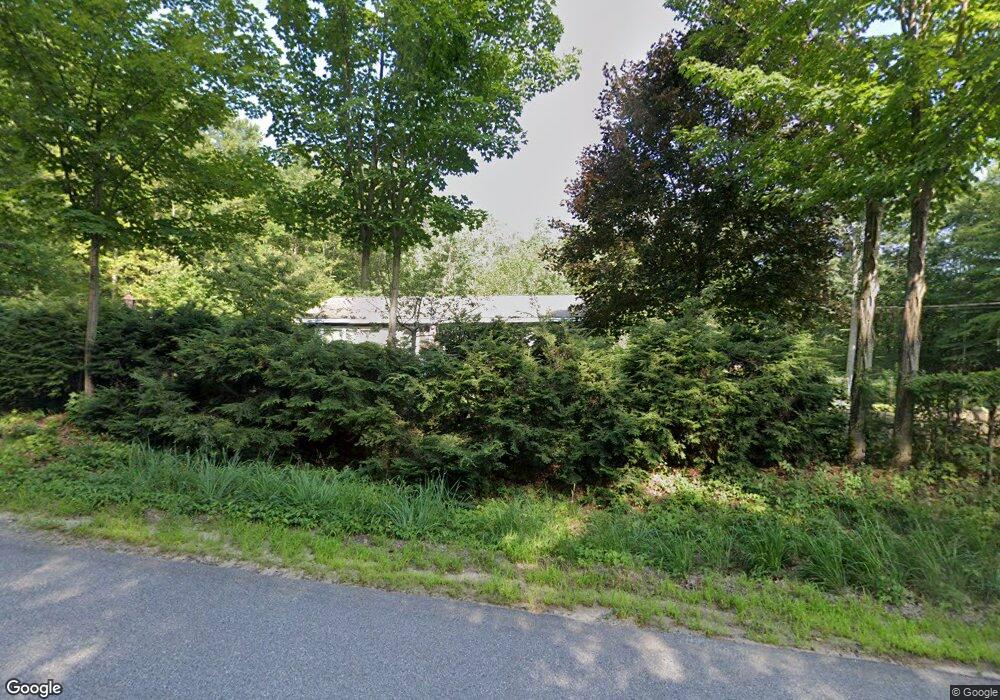 173 Grapevine Rd, Dunbarton, NH 03046 - photo 1