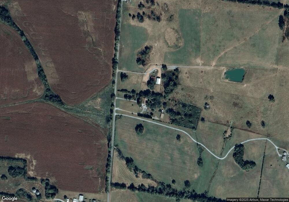 453 Comstock Rd, Shelbyville, TN 37160 - photo 1