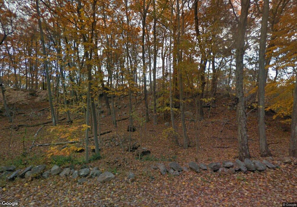 87 S Bedford Rd, Pound Ridge, NY 10576 - photo 1