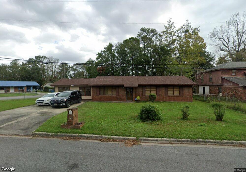 2712 Johnston St, Brunswick, GA 31520 - photo 1