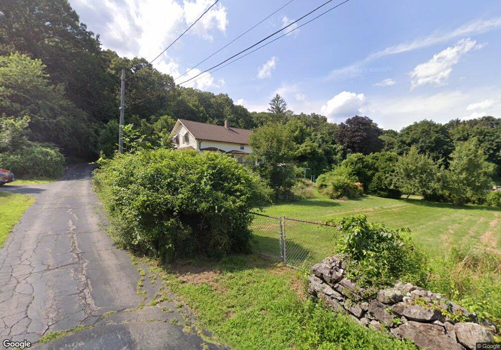 59 13th St, Norwich, CT 06360 - photo 1