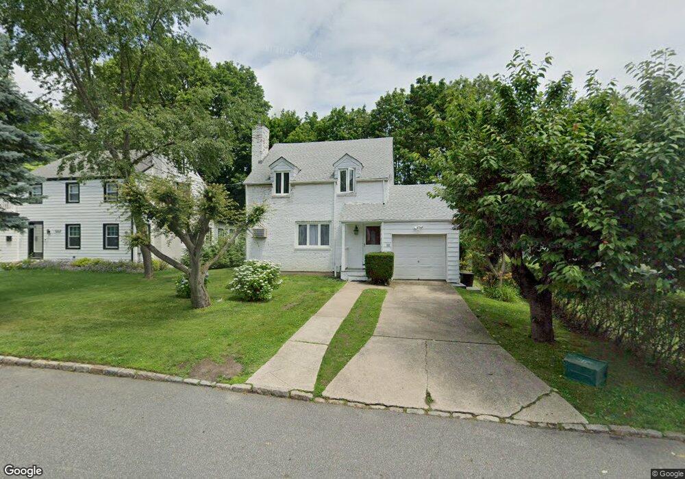 55 Ruxton Rd, Great Neck, NY 11023 - photo 1