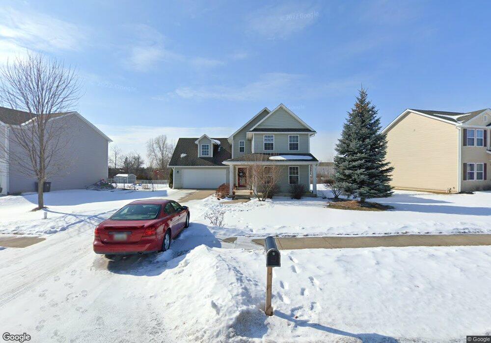2059 Brier Crest Dr, Davison, MI 48423 - photo 1