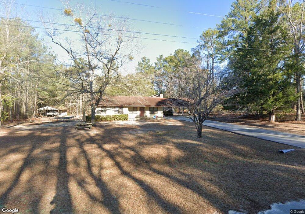 326 E Gillis St, Mount Vernon, GA 30445 - photo 1