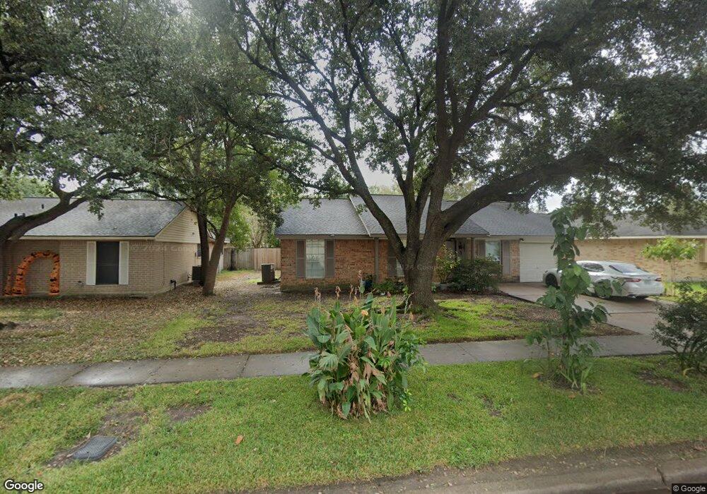 7007 Winding Trace Dr, Houston, TX 77086 - photo 1