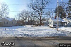 2843 Mackin Rd, Flint, MI 48504