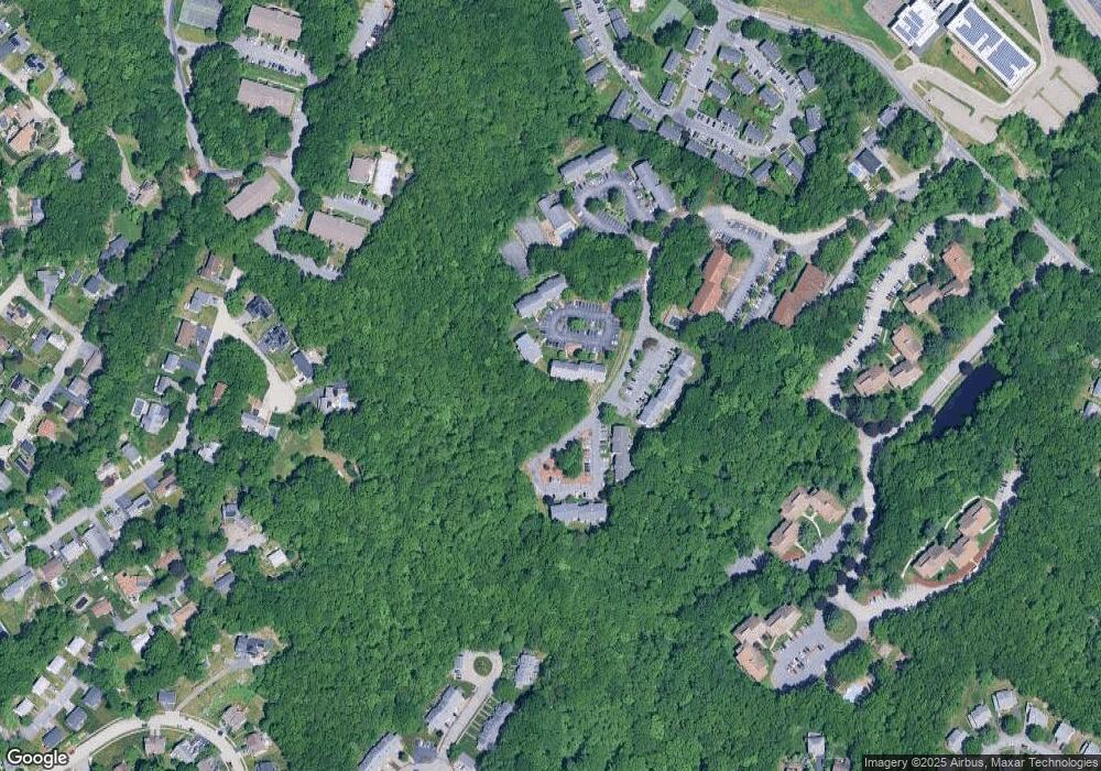 330 Sunderland Rd unit 60, Worcester, MA 01604 - photo 1