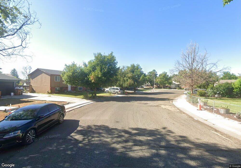 752 Lewiston St, Aurora, CO 80011 - photo 1