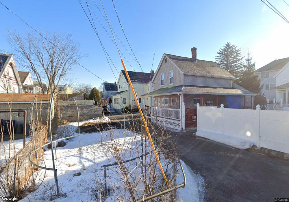 4 Blake Ct, Everett, MA 02149 - photo 1