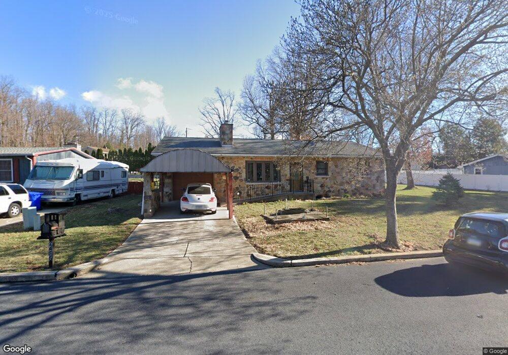 2465 Berkley Rd, Reading, PA 19605 - photo 1