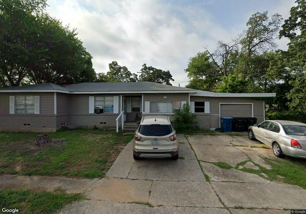 1140 Oak Ridge Dr, Denison, TX 75020 - photo 1