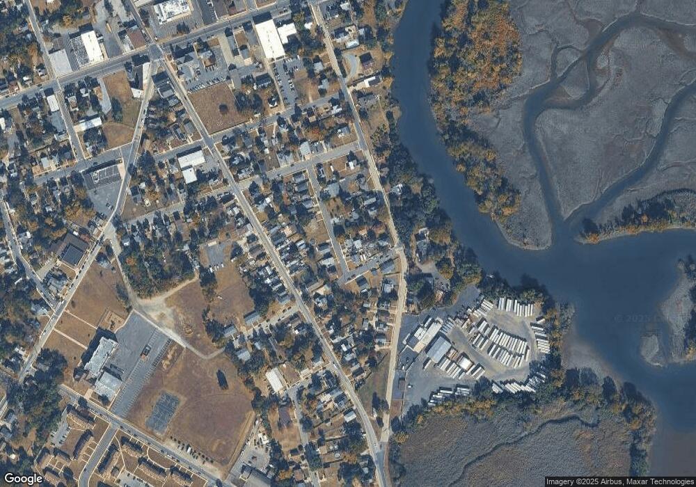 1561 S Chestnut St, Paulsboro, NJ 08066 - photo 1