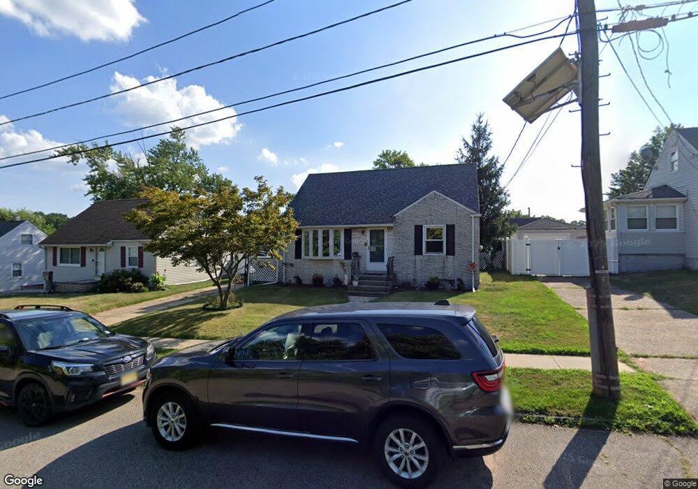 123 Longview Cir, Fords, NJ 08863 - photo 1