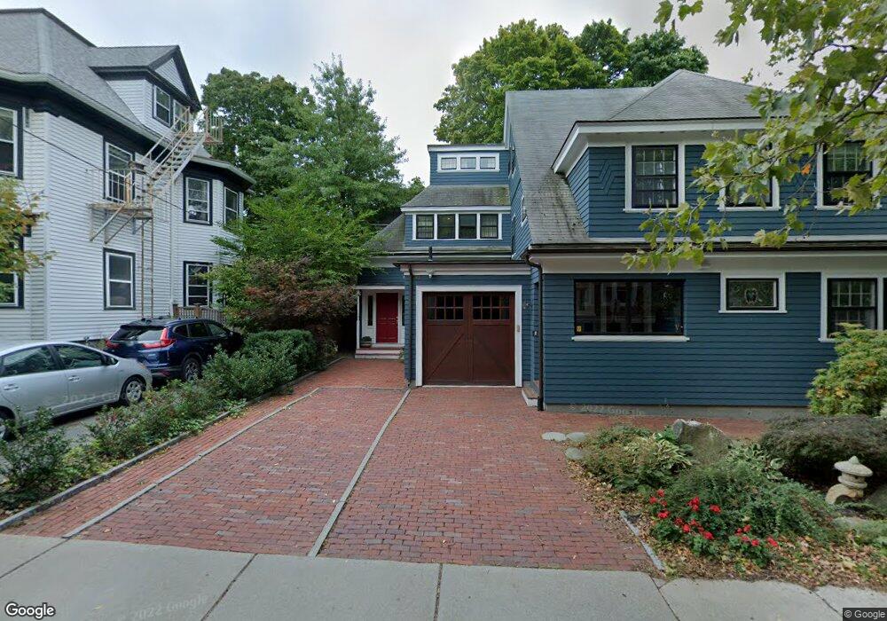 83 Fuller St unit 2, Brookline, MA 02446 - photo 1