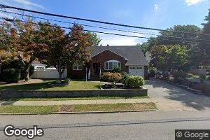 110 Rochelle Ave, Rochelle Park, NJ 07662