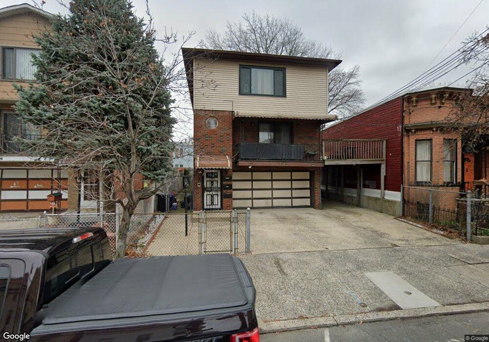 192 Webster Ave, Jersey City, NJ 07307 - photo 1