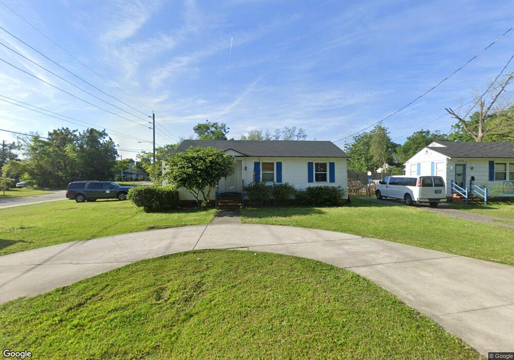 4504 Sunderland Rd, Jacksonville, FL 32210 - photo 1