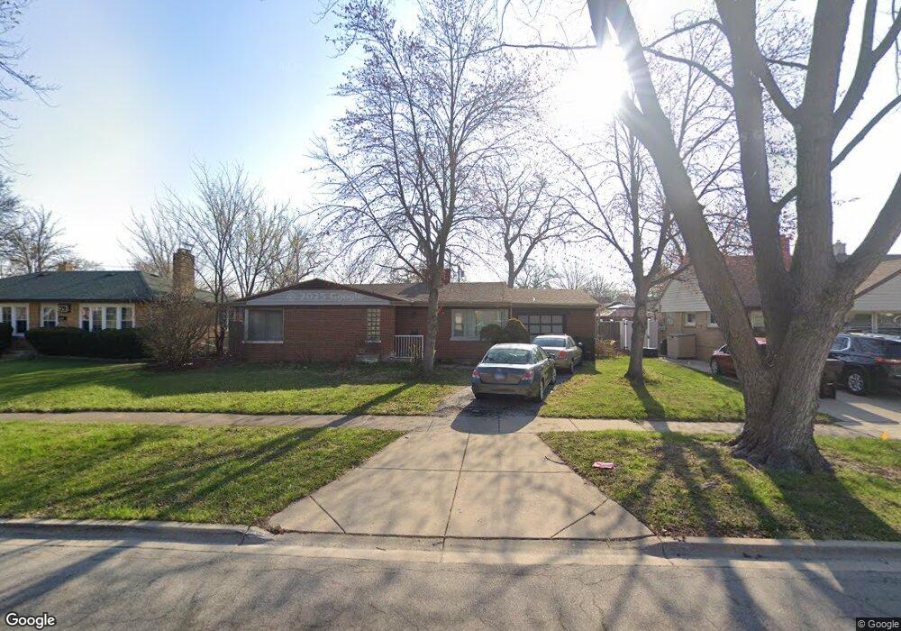 911 Newcastle Ave, Westchester, IL 60154 - photo 1