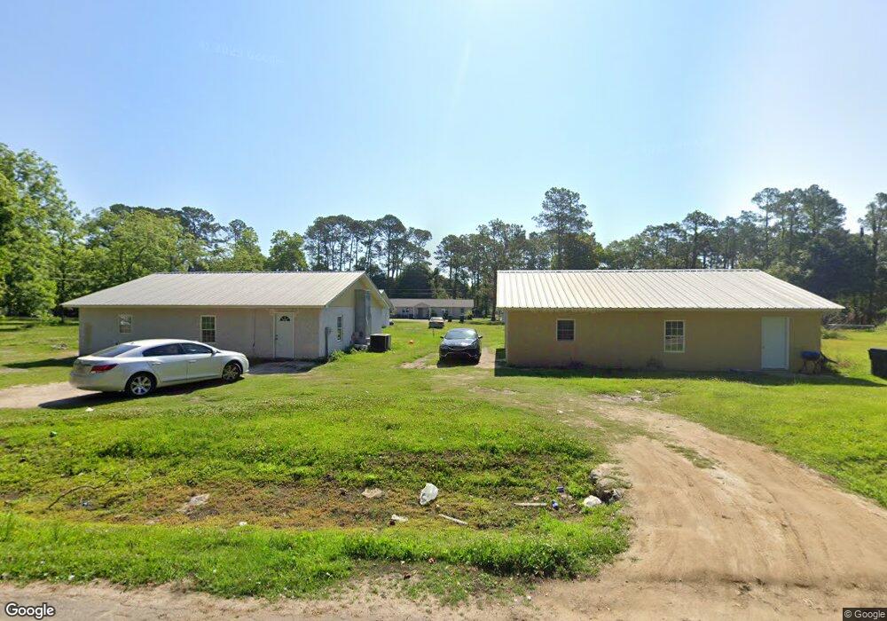 7 7th St SE, Moultrie, GA 31768 - photo 1