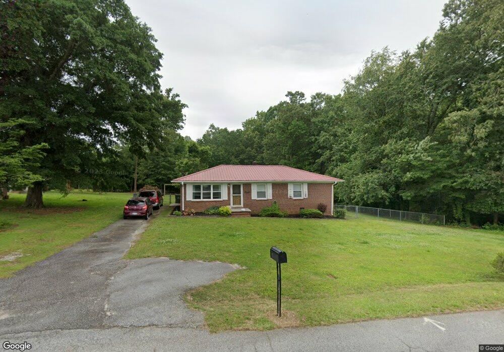 102 Mountain View Dr, Walhalla, SC 29691 - photo 1