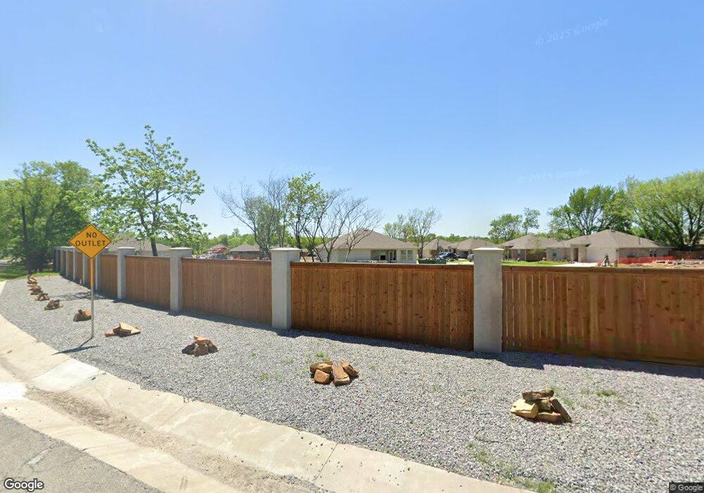 2201 Sidney Ln, Sherman, TX 75090 - photo 1