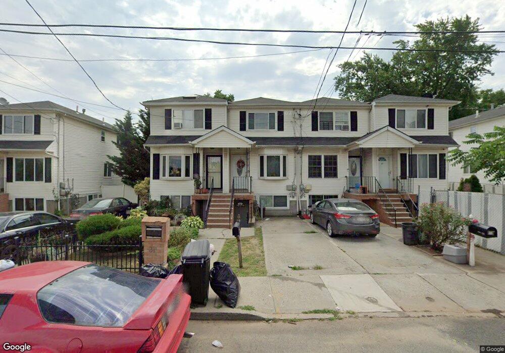 33 Newark Ave, Staten Island, NY 10302 - photo 1