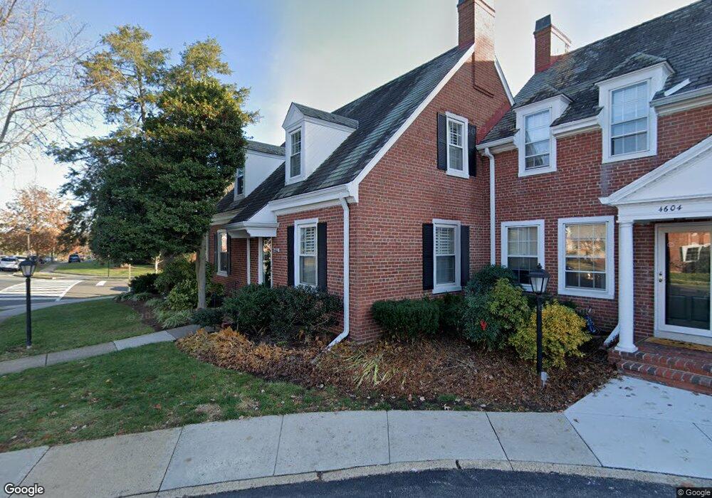 3418 S Wakefield St unit A, Arlington, VA 22206 - photo 1