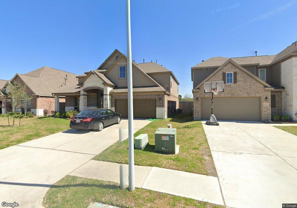 16710 E Whimbrel Cir, Conroe, TX 77385 - photo 1