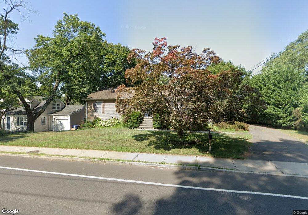 48 Hoyt St, Darien, CT 06820 - photo 1