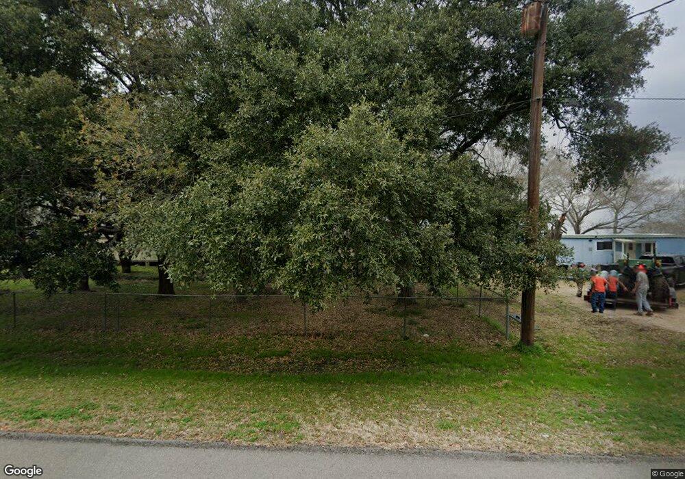 7306 Meadowgreen Ln, Needville, TX 77461 - photo 1