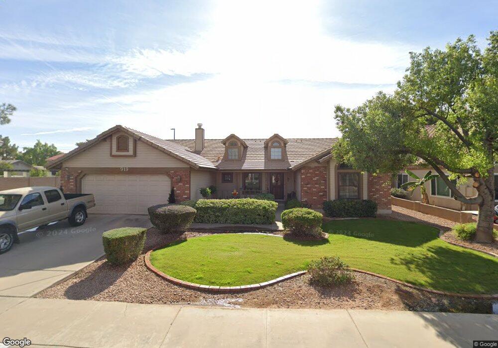 919 E Encinas Ave, Gilbert, AZ 85234 - photo 1