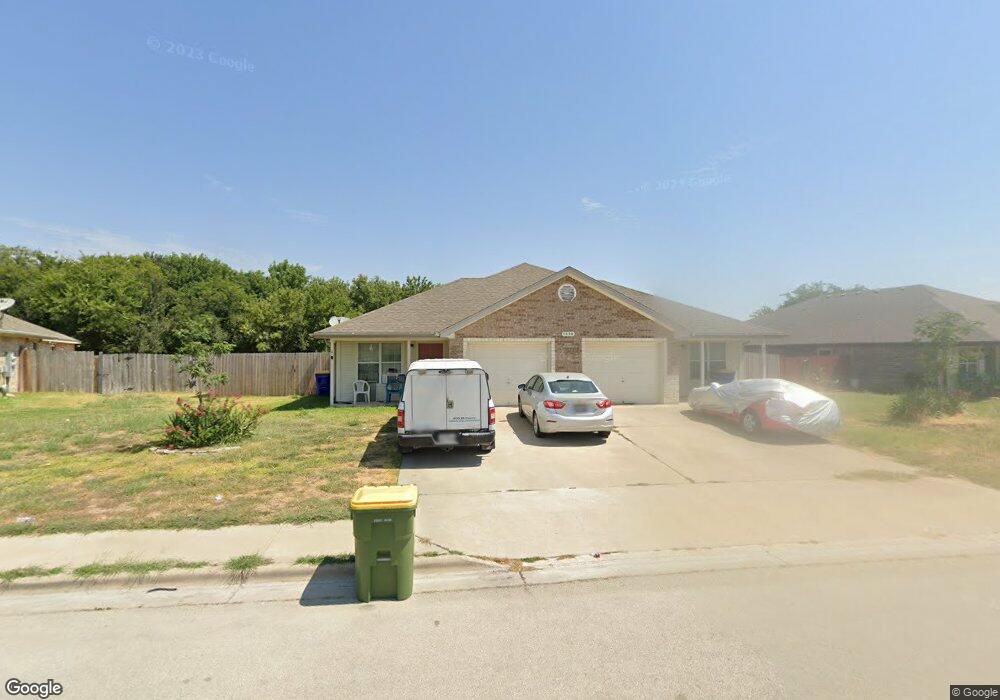1006 Leah Dr, Troy, TX 76579 - photo 1