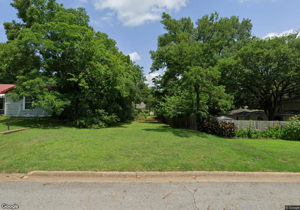 1009 W Munson St, Denison, TX 75020 - photo 1